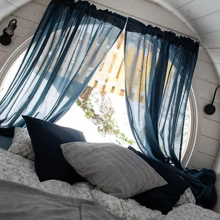 Beczki Pod Lasem Trzemesnia Exterior photo